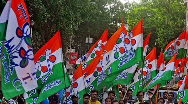 WB panchayat polls: Sisters donate Rs 20 for TMC flag 