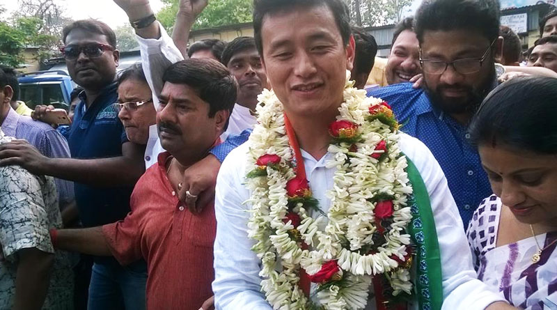 রাজনীতি নিয়ে ব্যস্ততা তুঙ্গে, ফেডারেশনের পদ ছাড়লেন বাইচুং