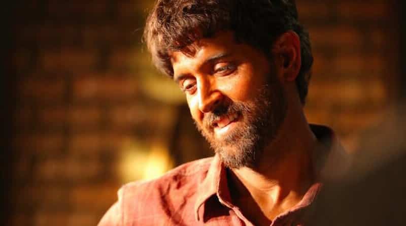 New pictures of Hrithik Roshan Super 30 out
