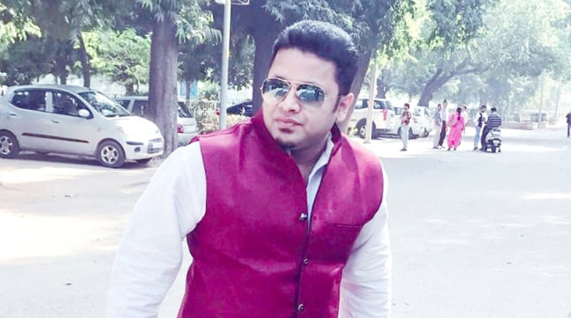 পার্থর হুঁশিয়ারি উড়িয়ে ফের বিতর্কিত পোস্ট, অনুপমকে শো-কজ তৃণমূলের