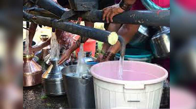Santoshpur residents find worm in water supplied by KMC