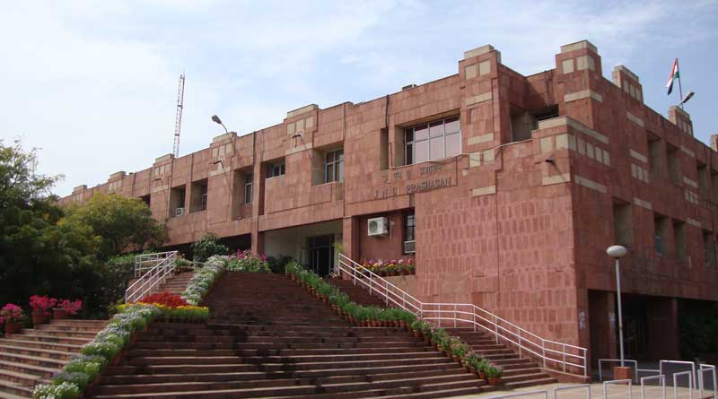 Delhi women's panel issues notice to JNU registrar over assault case | Sangbad Pratidin