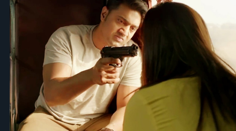 নাশকতার নয়া ছক নিয়ে হাজির ‘কবীর’-এর ট্রেলার, জমজমাট দেব-রুক্মিণীর রসায়ন