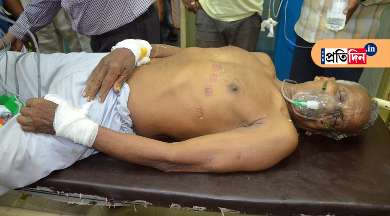গুরুতর আহত গৃহকর্তা।