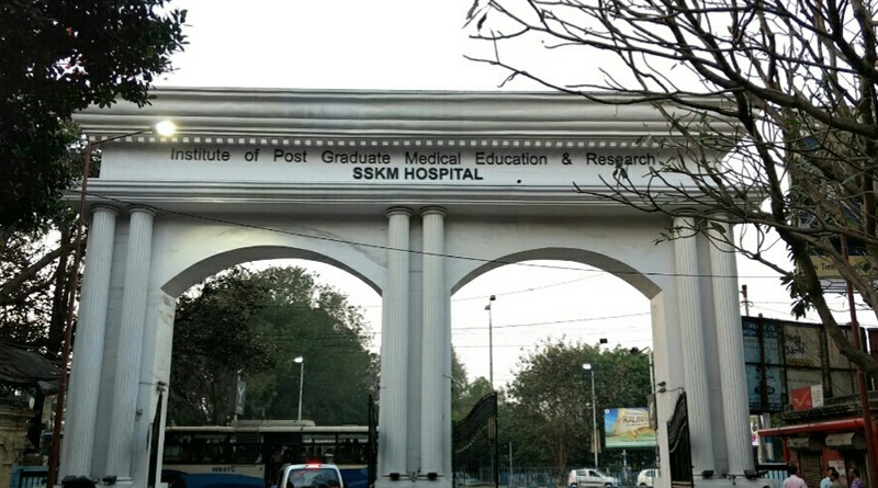 Shot fired at Kolkata's SSKM Hospital, one SI injured and treated |Sangbad Pratidin