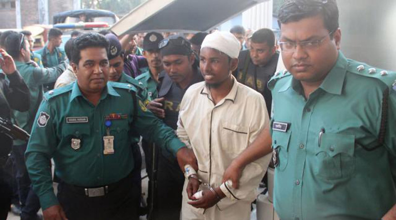 জাফর ইকবালের উপর হামলার তদন্তে নয়া মোড়, আত্মসমর্পণ অভিযুক্তর মা-বাবার