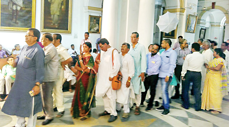 রাজ্যসভার ভোটে বড় ‘ভুল’, বিপাকে রাজ্যের মন্ত্রী জাকির হোসেন