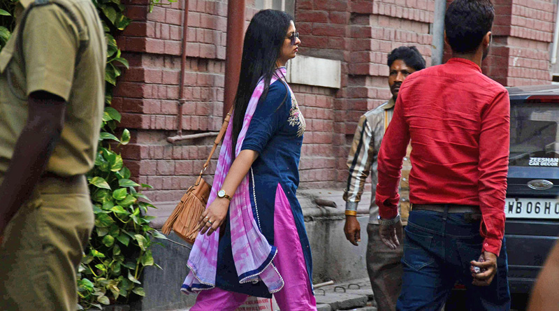 Mohammed Shami's wife Hasin Jahan assaults scribes in Kolkata