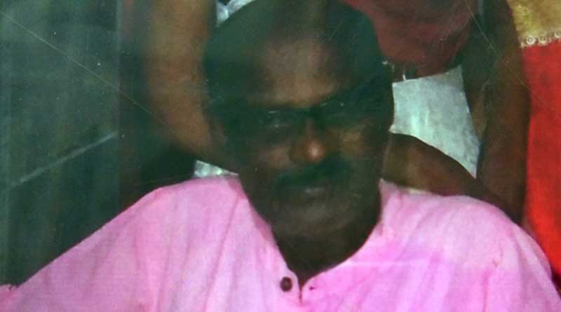 সরকারি চাকরির লোভে বাবাকেই খুন যুবকের
