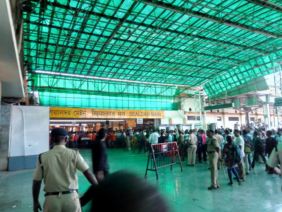 sealdah fire.jpg 2