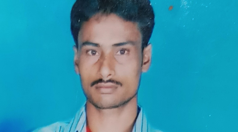 স্ত্রীর শ্লীলতাহানির প্রতিবাদ করায় যুবককে ছুরির কোপ, চাঞ্চল্য বেহালায়