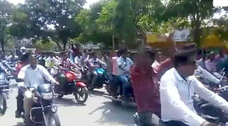 মনোনয়ন পেশের শেষদিনে বোলপুরে তৃণমূলের অস্ত্র মিছিল, দেখুন ভিডিও