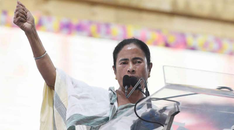 Mamata Banerjee Lashes out against BJP-CPM-Congress trio 