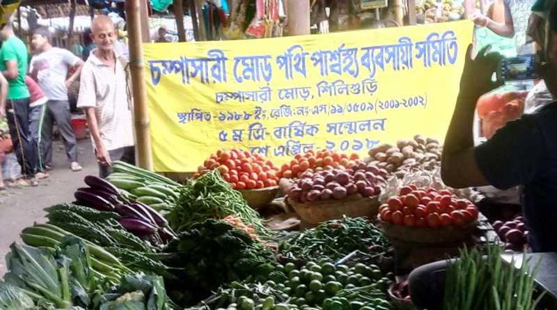 হেলমেটহীন বাইক আরোহীদের বয়কট, শিলিগুড়িতে নজিরবিহীন সিদ্ধান্ত ব্যবসায়ী সমিতির