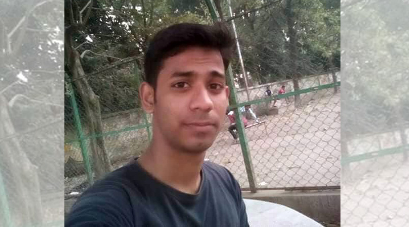 হারানো বল কুড়োতে গিয়ে সলিলসমাধি, ময়দানে মৃত্যু ছাত্রের