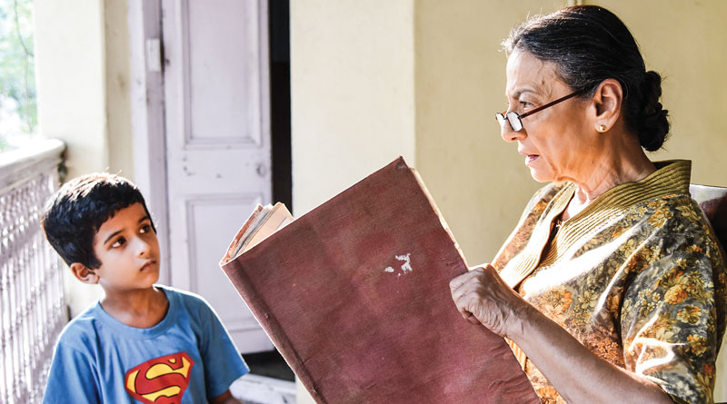 ৩০ বছর পর বাংলা সিনেমায় তনুজা, একান্ত আলাপে জানালেন মনের কথা