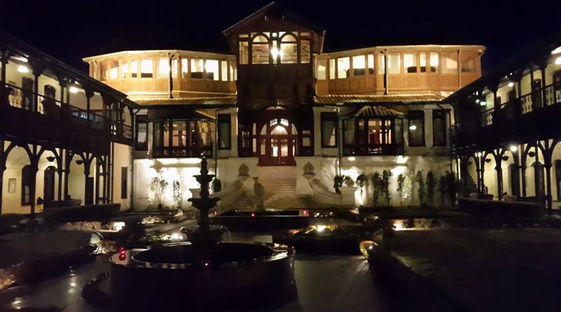 Think twice before book these Haunted Hotels in India 