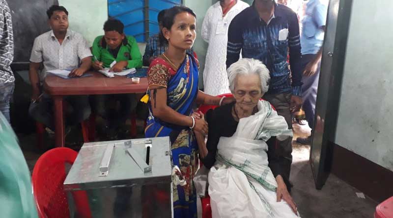 West Bengal panchayat polls: Centenarian woman, visually impaired man cast vote in Jalpaiguri