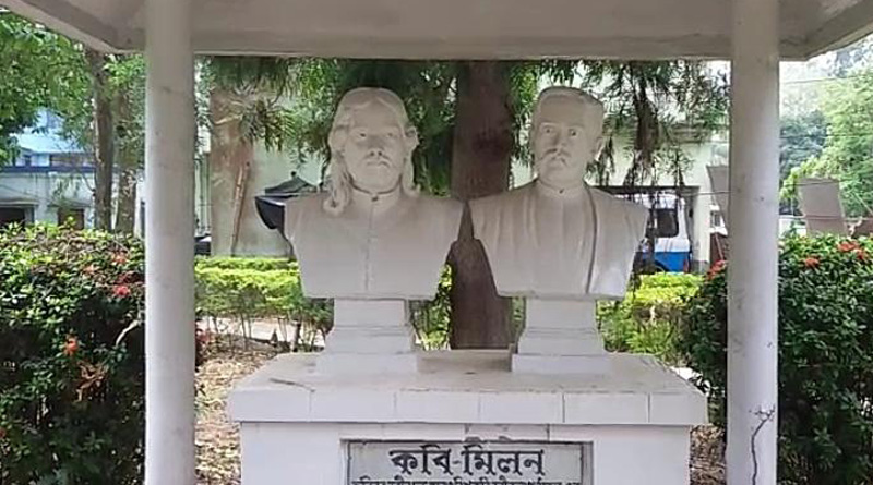জন্মদিনে অবহেলিত রবীন্দ্রনাথের স্মৃতিধন্য কবি নবীনচন্দ্র সেনের বাসভবন