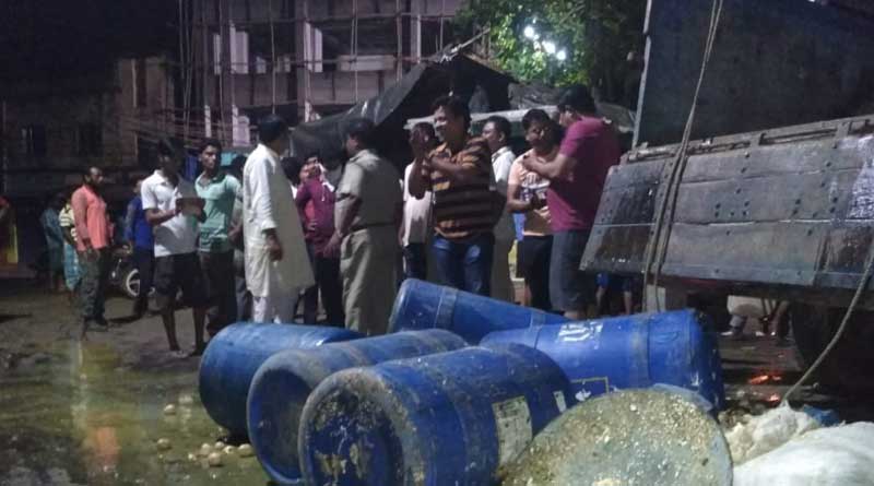 Foul smell from a Pick-up van sparks panic in Midnapore