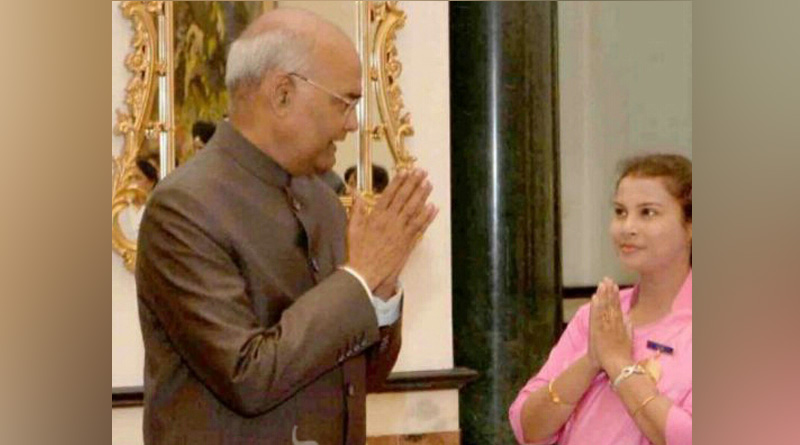 রাষ্ট্রপতি ভবনে জাতীয় পুরস্কার নিলেন নাগরাকাটার নার্স সোনালী সামন্ত