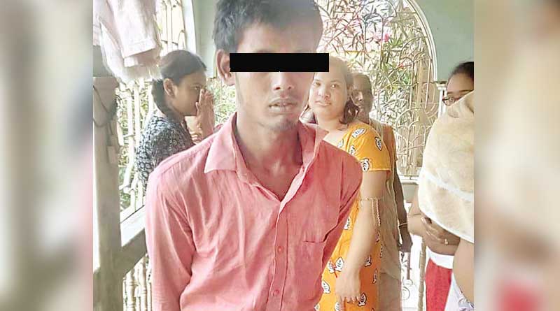 প্রেমের টানে অচেনা বাড়ির ছাদে যুবকের ‘আত্মগোপন’, চোর সন্দেহে শোরগোল সিউড়িতে