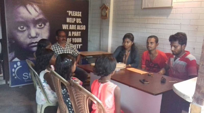 পাচারকারীদের ফাঁদে পড়েও শেষরক্ষা, বাড়ি ফিরল চার নিখোঁজ নাবালিকা