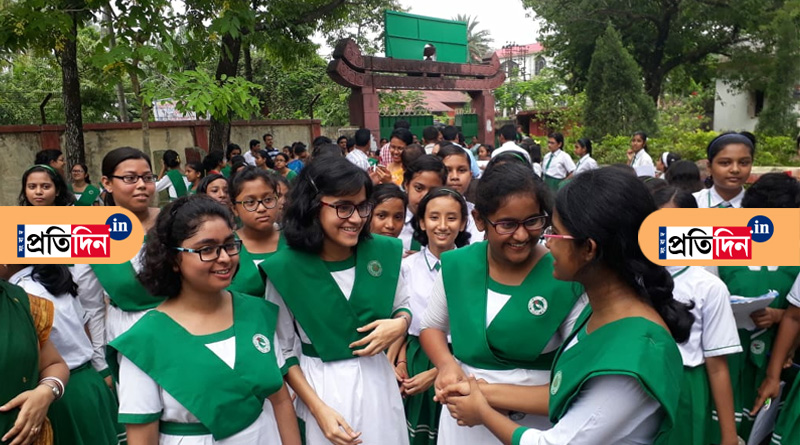 এক জেলা থেকেই উচ্চ মাধ্যমিকে ১৩, সাফল্যে নজির হুগলির