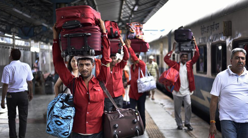 Passengers to pay extra for carrying excess baggage on train