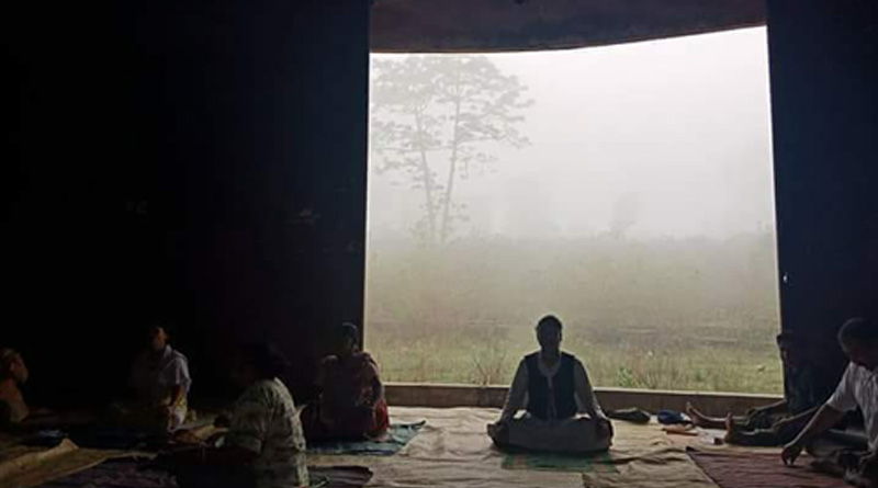 মুশকিল আসান যোগাভ্যাস, প্রাক্তন কর্মীদের সাহসিকতায় বন্ধ চুরি-চামারি     