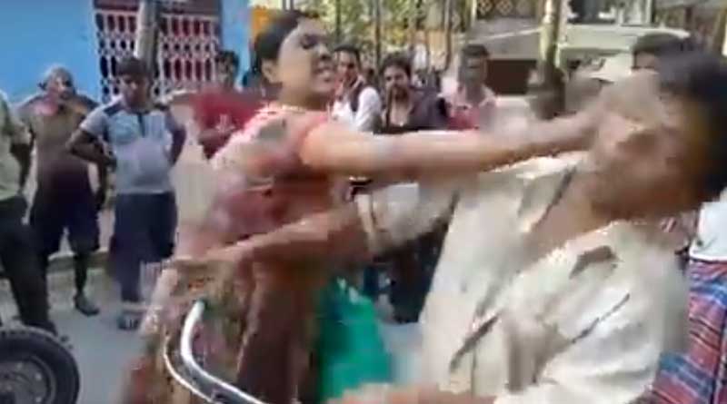 প্রকাশ্যে কটূক্তির জবাব এভাবেই দিলেন তরুণী