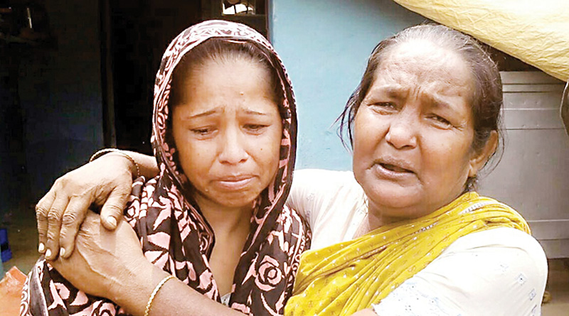 বিস্মৃতি কাটিয়ে ২০ বছর পর বাড়ি ফিরলেন মহম্মদবাজারের টগরি বিবি