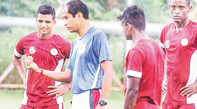 Srinjay Bose  jumps to solve visa issue of Mohun Bagan footballer 