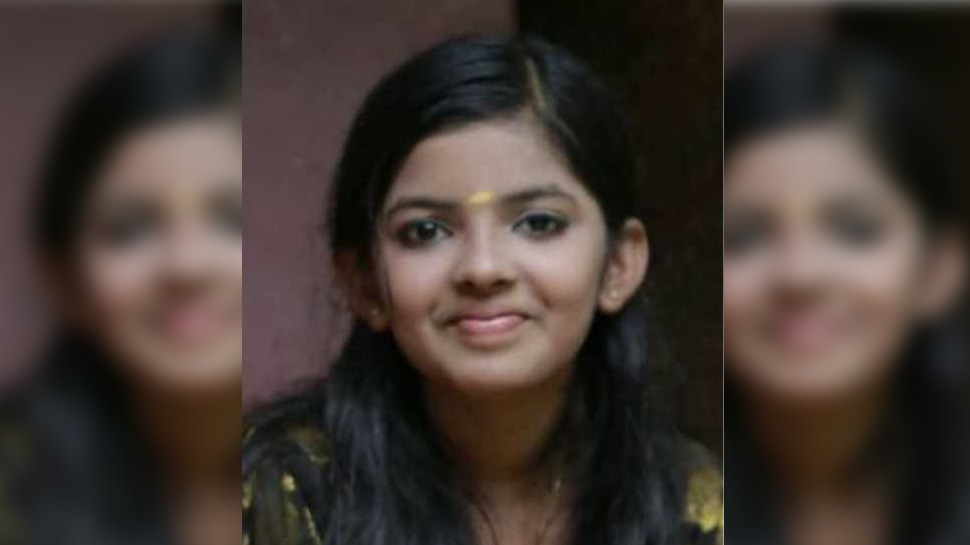 Kerala: Madrasa expels student for wearing bindi