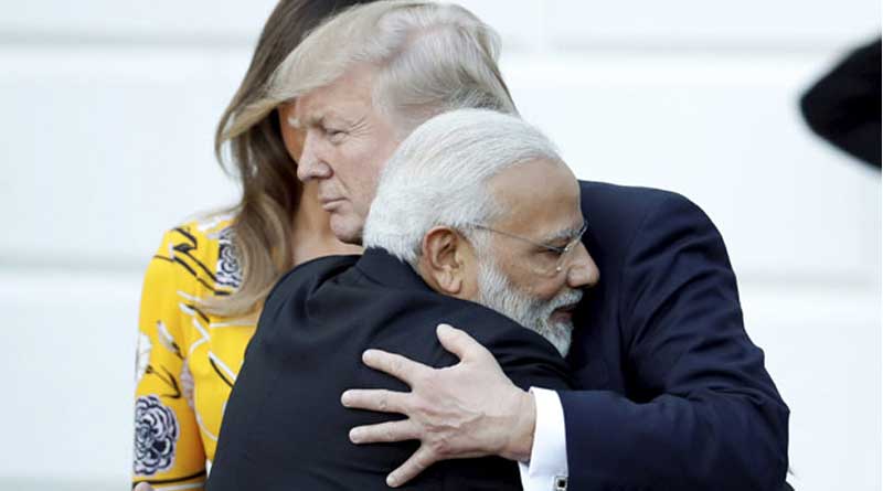 সাধারণতন্ত্র দিবসের কুচকাওয়াজে প্রধান অতিথি হতে ট্রাম্পকে অনুরোধ মোদির