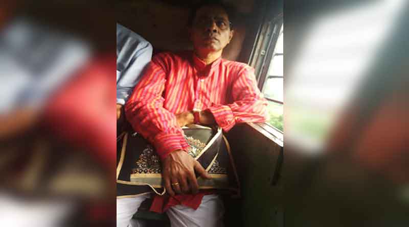 লোকাল ট্রেনে সহযাত্রীর সামনেই হস্তমৈথুন প্রৌঢ়র, ভাইরাল ভিডিও