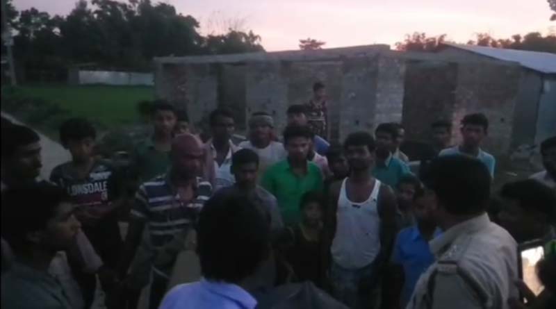 ছাগল চুরির অভিযোগ, সালিশি সভার নিদানে মাথা মুড়িয়ে গ্রামে ঘোরানো হল যুবককে