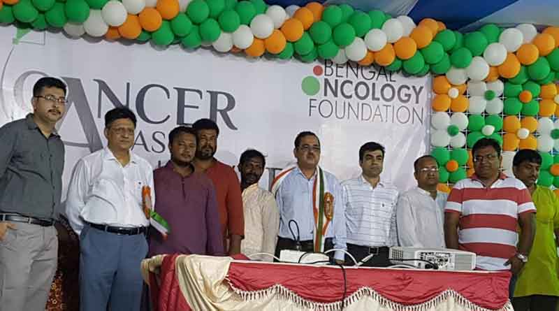 ত্রিশূলে বিদ্ধ ‘কাঁকড়া’, দুর্গাপুজোর থিম ভাবনায় এবার ডাক্তাররা