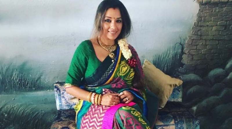 Actress Rupali Ganguly is attacked on road