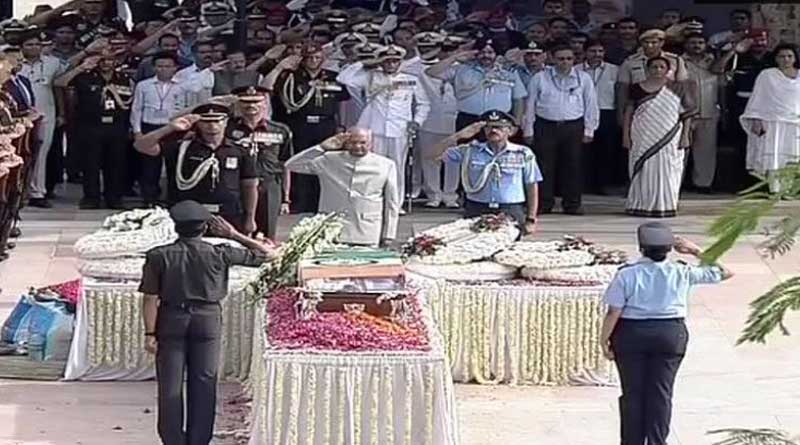 Nation bids teary adieu to Ex-PM Atal Bihari Vajpayee