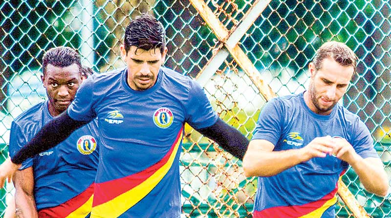 পিয়ারলেস ম্যাচে হার, লিগের লড়াই থেকে কার্যত ছিটকে গেল ইস্টবেঙ্গল