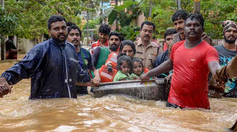 লাগাতার বৃষ্টিতে কেরলে জারি হাই অ্যালার্ট, বন্ধ বিমানবন্দর