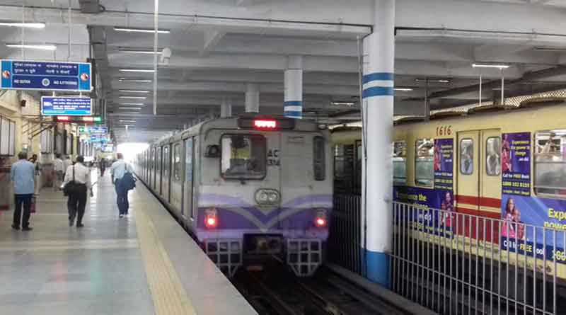 Fire at Kolkata Metro sparks panic