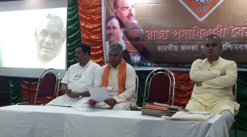 লোকসভা ভোটের আগে বাংলায় দলের রাশ নিজের হাতেই নিচ্ছেন অমিত শাহ