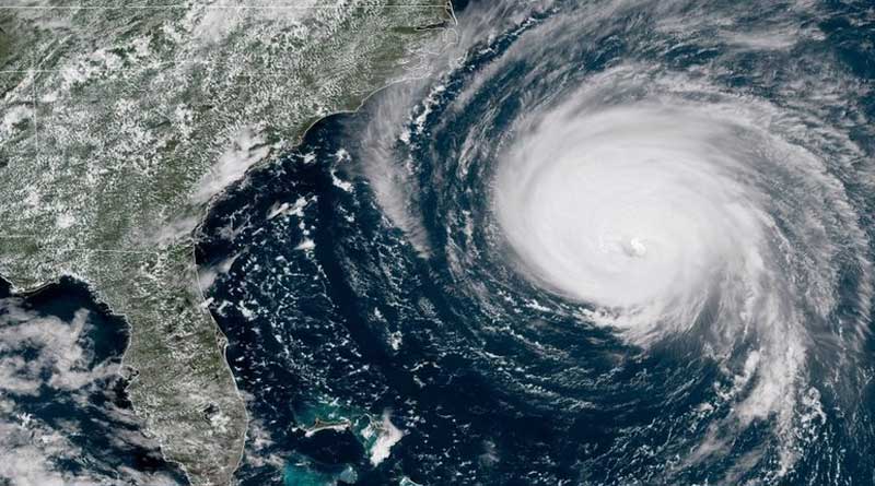 Hurricane Florence moves towards Carolinas, risk on the US