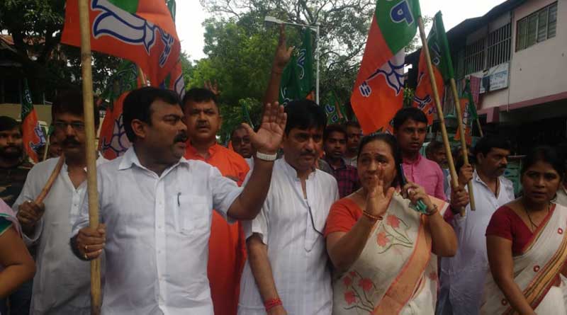 Bjp and Tmc Supporter clash over ‘Bangla Bandh'