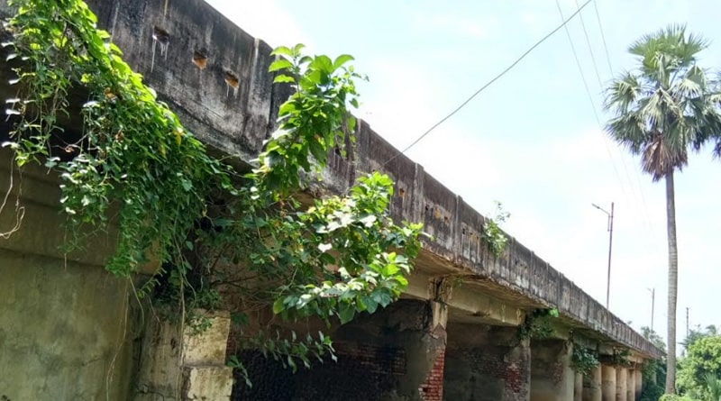 মাঝেরহাট থেকেও শিক্ষা হয়নি, বেহাল দশা তিন জেলার একাধিক সেতুর