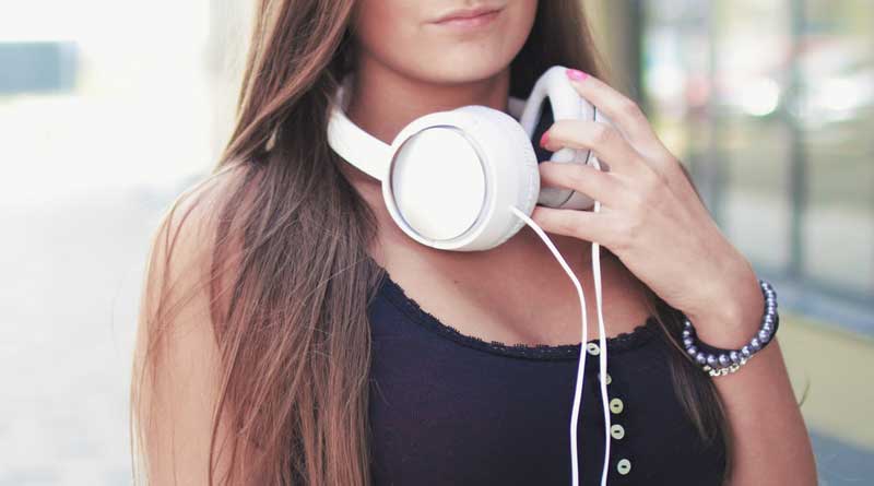 Best headphones to buy in India under Rs 3,000 