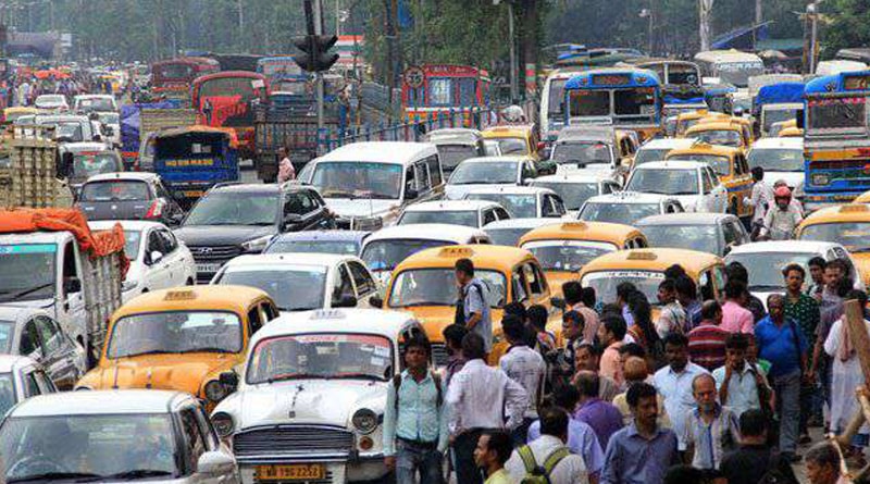 Govt extends validity of vehicle documents till December 31
