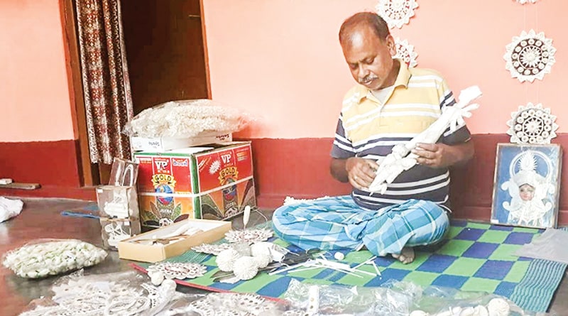 জরি-চুমকির গয়নায় সেজেছে মা দুগ্গা, দুয়োরানি আজ ডাকের সাজ